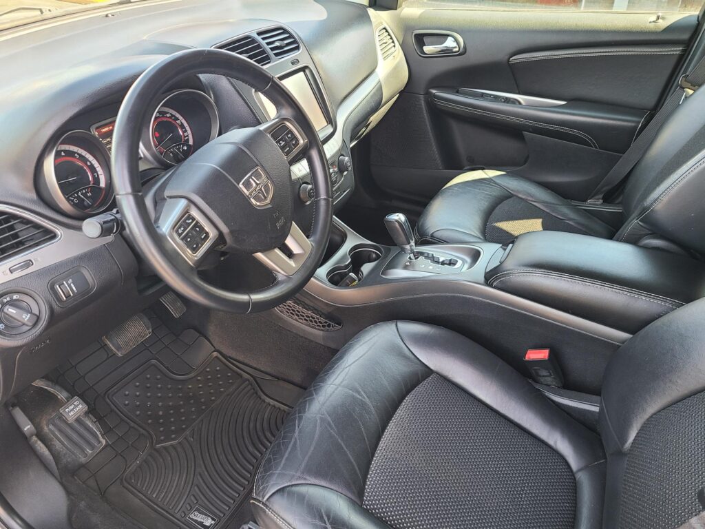 2016 Dodge JOURNEY CROSSROAD