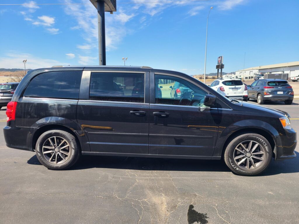2017 Dodge GRAND CARAVAN SXT
