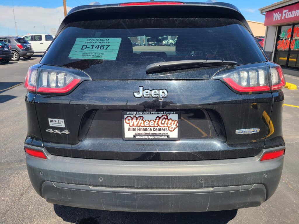 2019 Jeep CHEROKEE LATITUDE PL