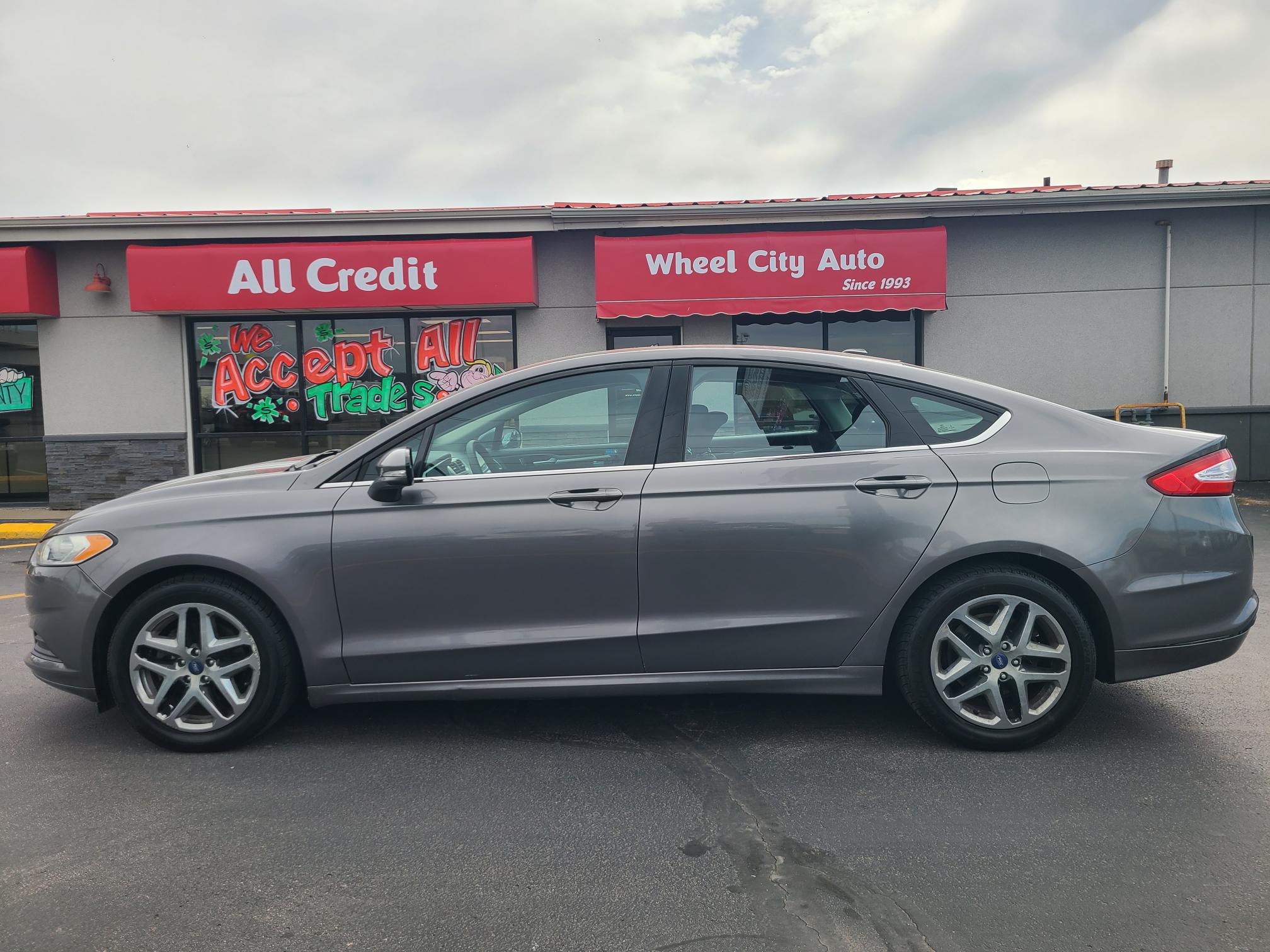 2013 Ford Fusion SE I4 FWD's photo