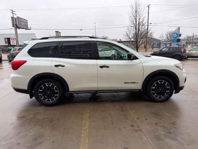 2020 Nissan PATHFINDER SL