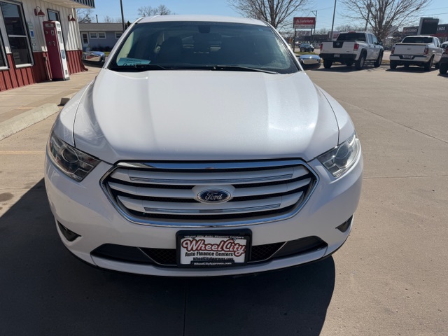 2014 Ford TAURUS LIMITED