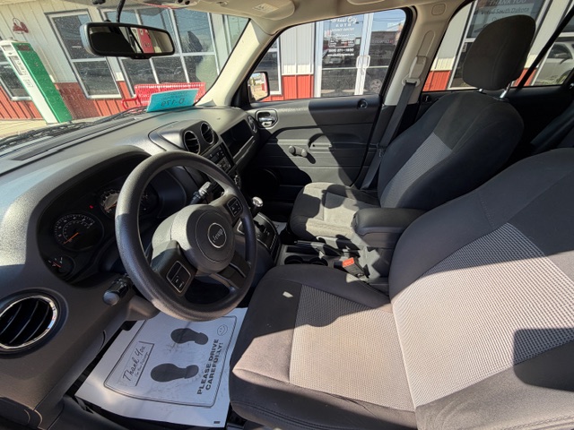2016 Jeep PATRIOT SPORT