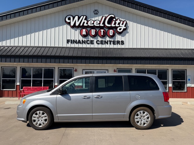 2018 Dodge GRAND CARAVAN SE