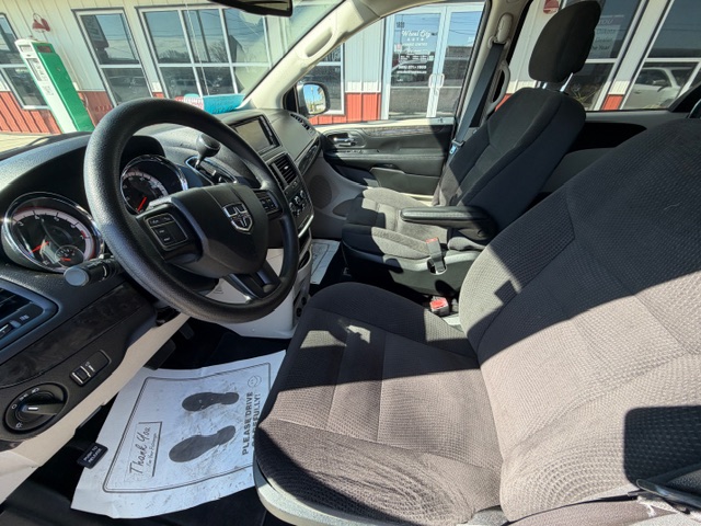 2018 Dodge GRAND CARAVAN SE