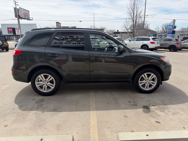 2010 Hyundai SANTA FE LIMITED; SE