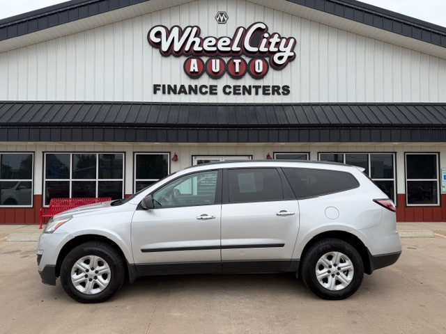 2017 Chevrolet Traverse LS AWD's photo