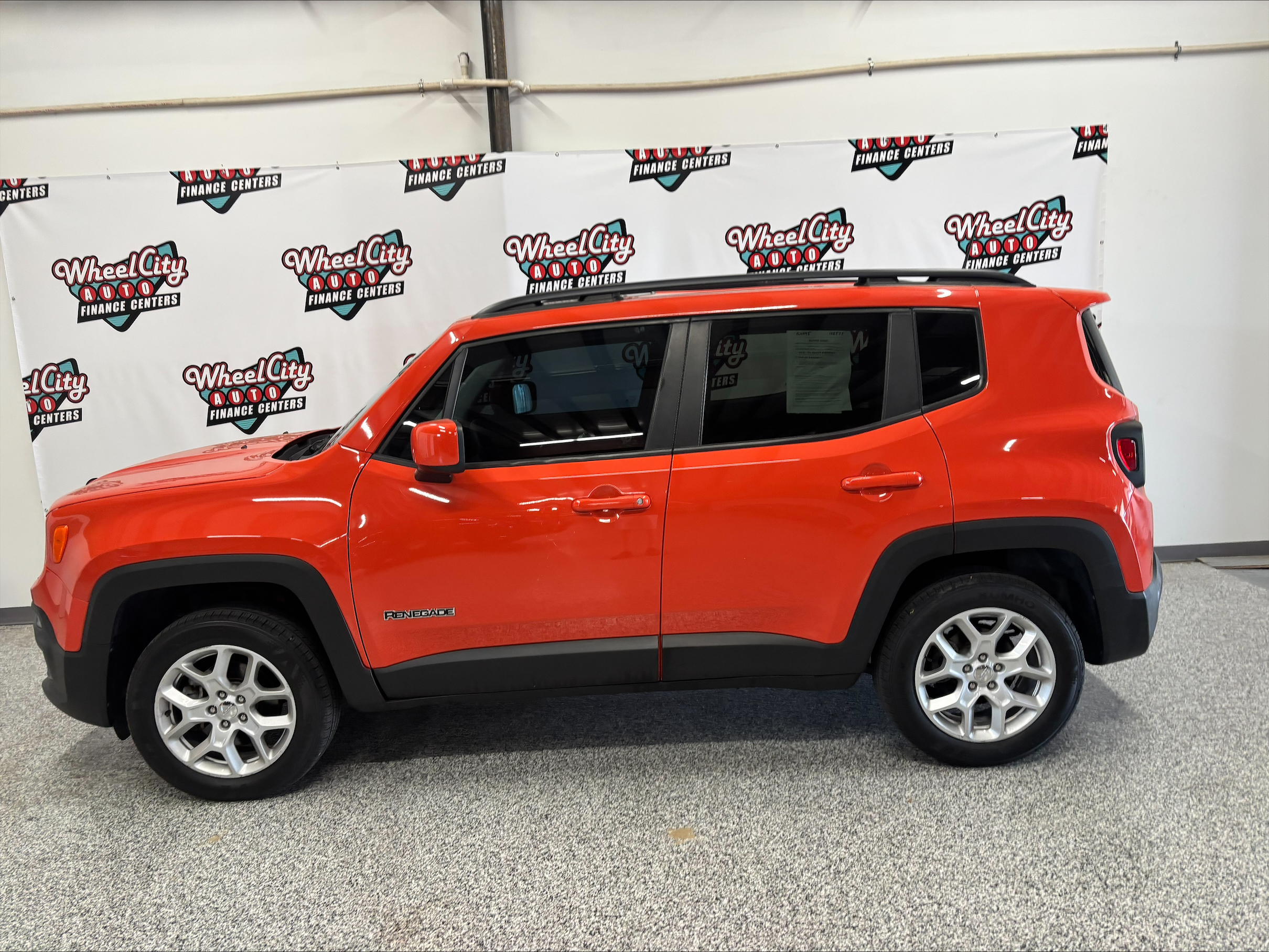 2018 Jeep Renegade Latitude 4x4's photo