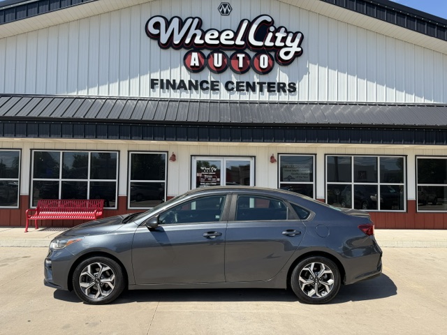 2019 Kia Forte LXS AT's photo