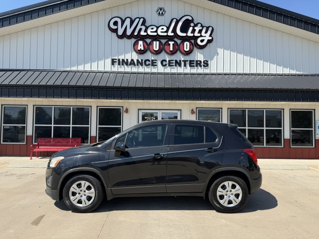 2015 Chevrolet Trax LS's photo