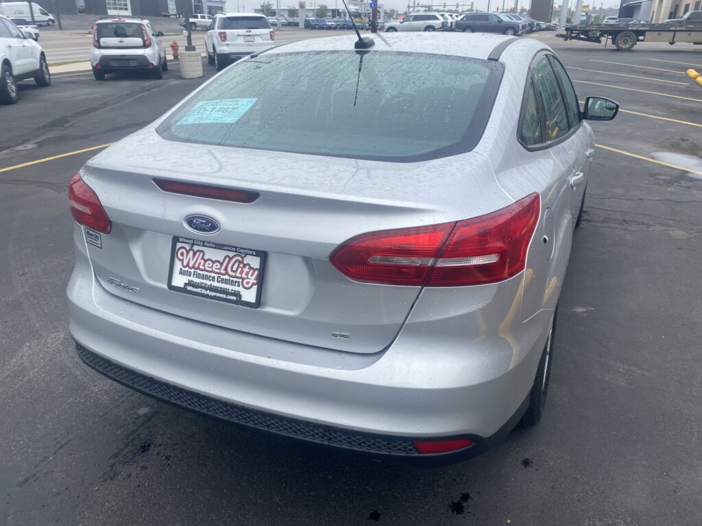 2018 Ford FOCUS SE