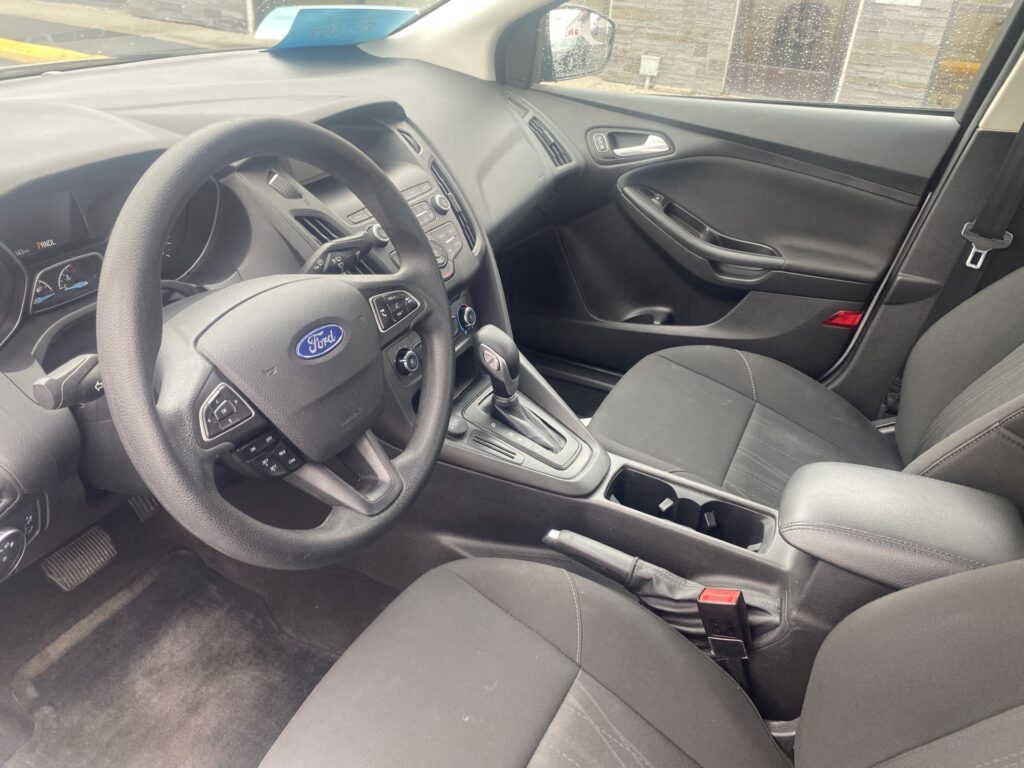 2018 Ford FOCUS SE