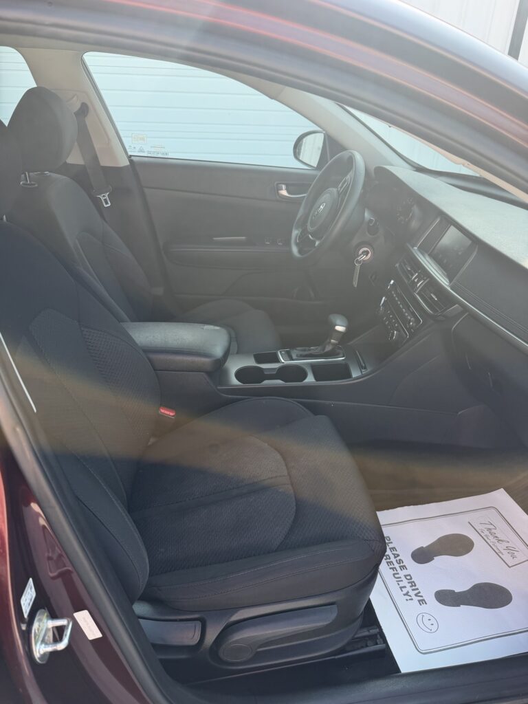 2018 KIA OPTIMA LX; S