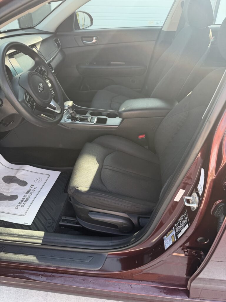 2018 KIA OPTIMA LX; S