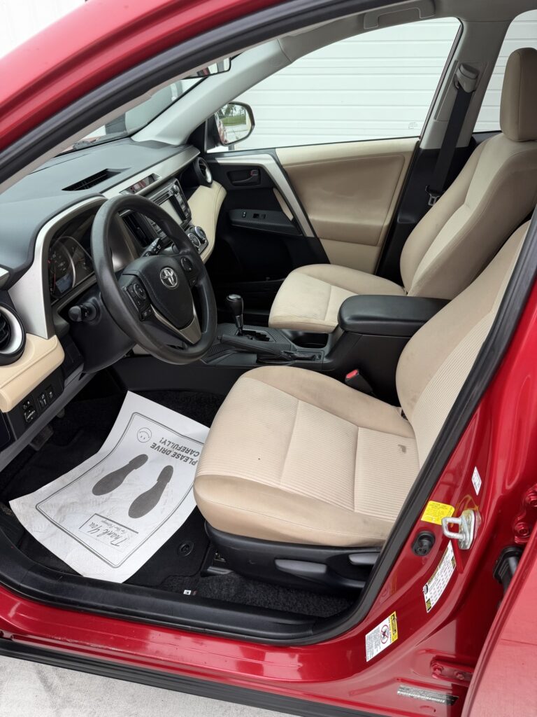 2013 Toyota RAV4 LE