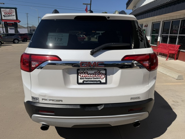 2019 GMC ACADIA SLE2