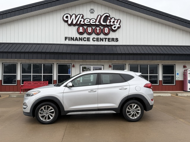 2018 Hyundai TUCSON BASE; SPORT;