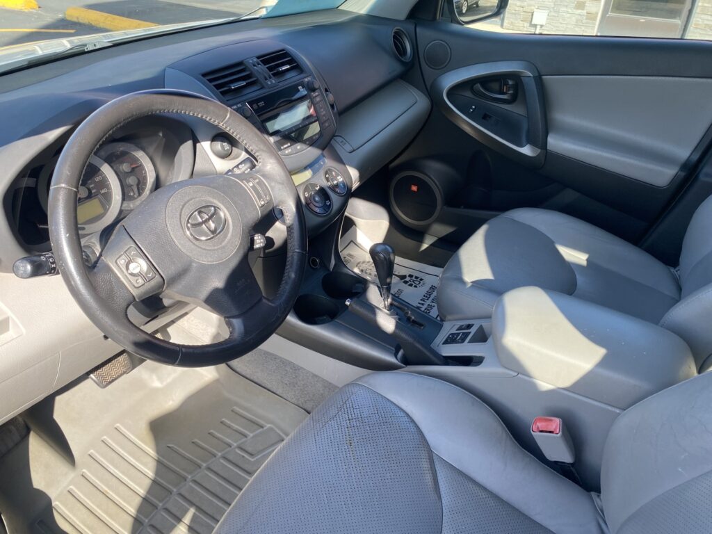 2011 Toyota RAV4 LIMITED