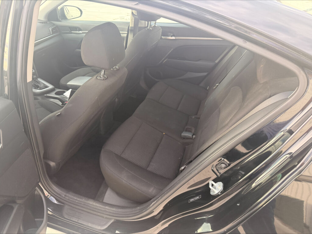 2020 Hyundai ELANTRA LIMITED; SEL