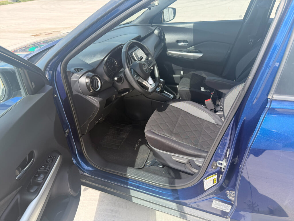 2018 Nissan KICKS SR; S; SV