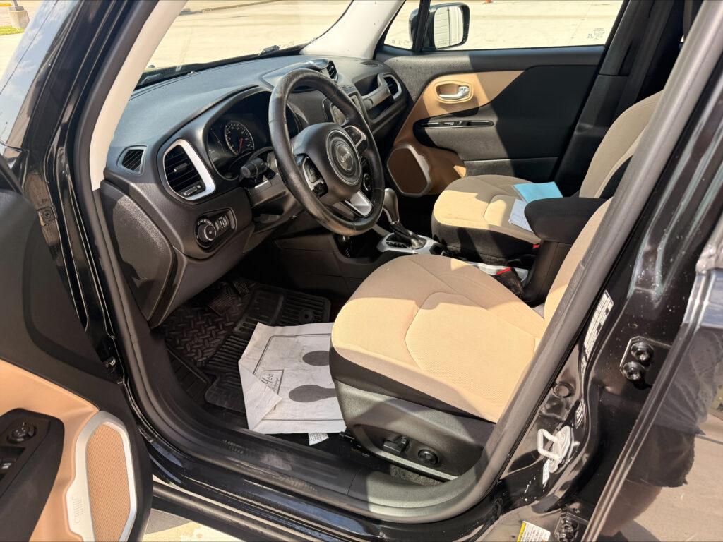 2018 Jeep RENEGADE LATITUDE