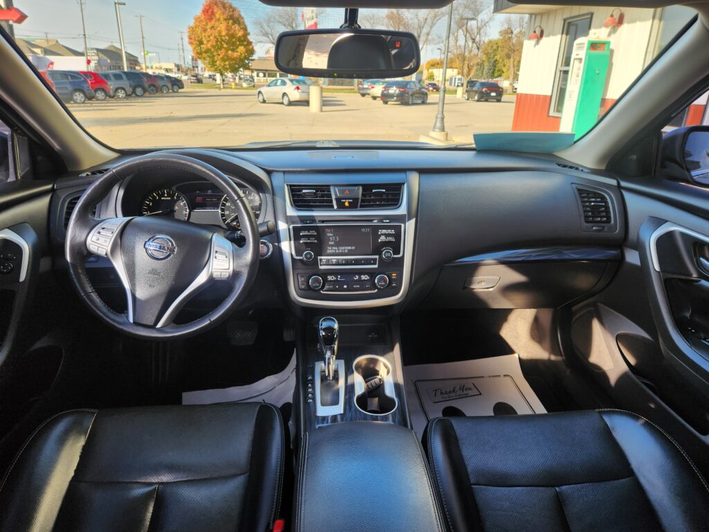 2017 Nissan ALTIMA