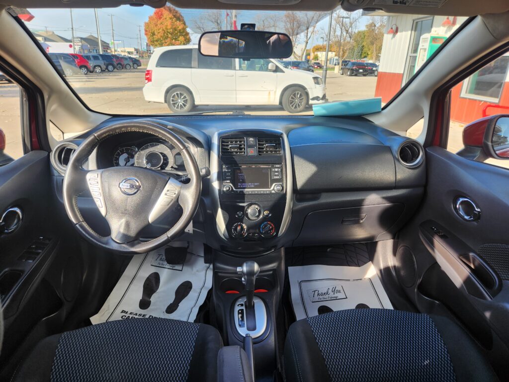 2016 Nissan VERSA NOTE S; SV; S