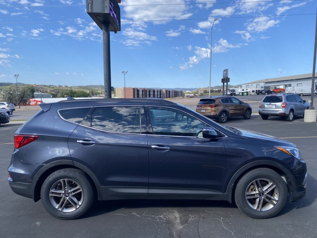 2017 Hyundai SANTA FE SPORT BASE