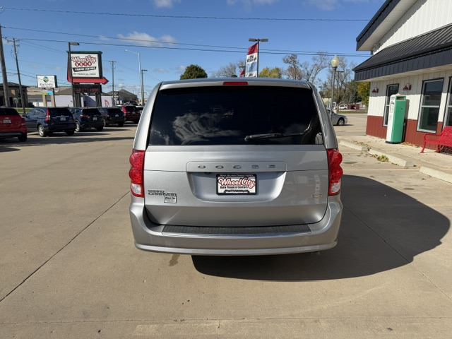 2019 Dodge GRAND CARAVAN SE
