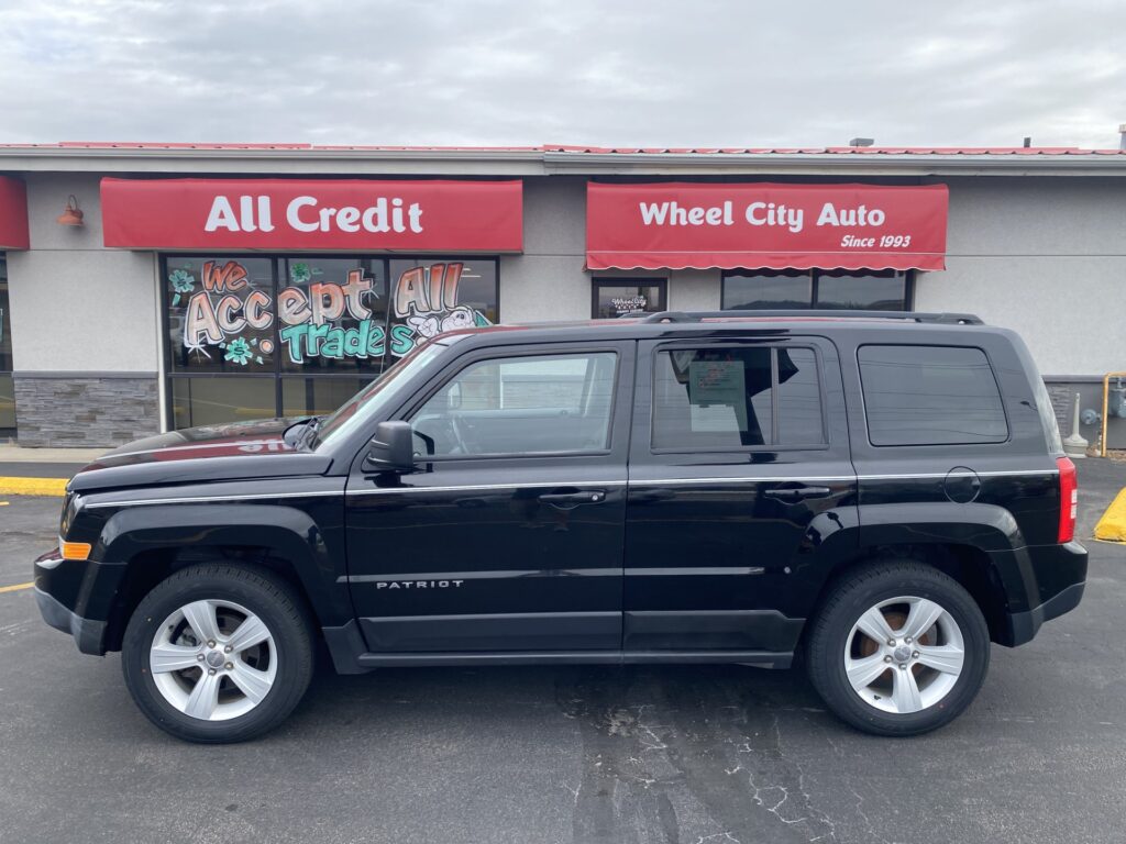 2016 Jeep PATRIOT LATITUDE