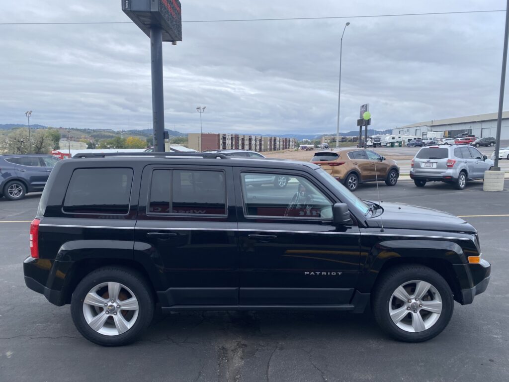 2016 Jeep PATRIOT LATITUDE