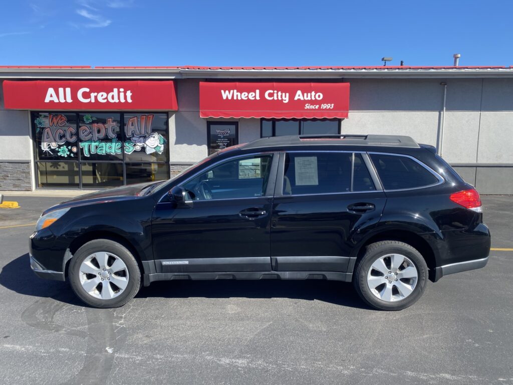 2011 SUBARU OUTBACK PREMIUM