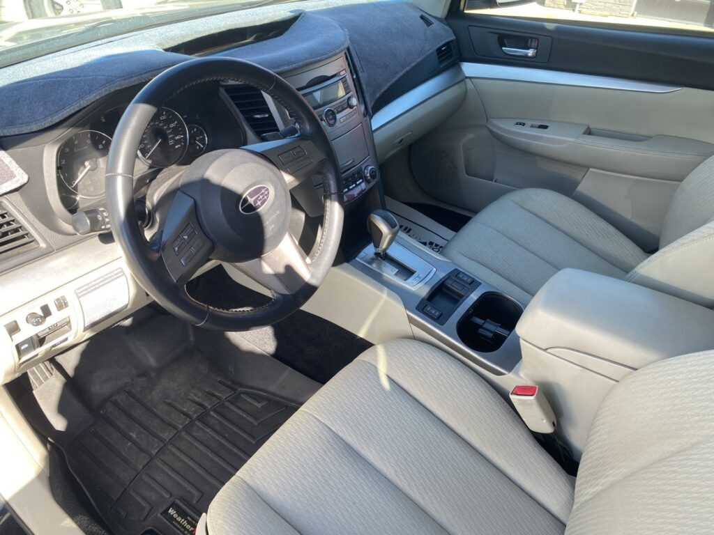 2011 SUBARU OUTBACK PREMIUM